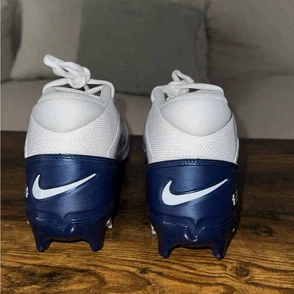 Nike Alpha Menace Pro 4 Football Cleats White/Navy Size  10 Brand New FD7037-104 - Picture 3 of 8